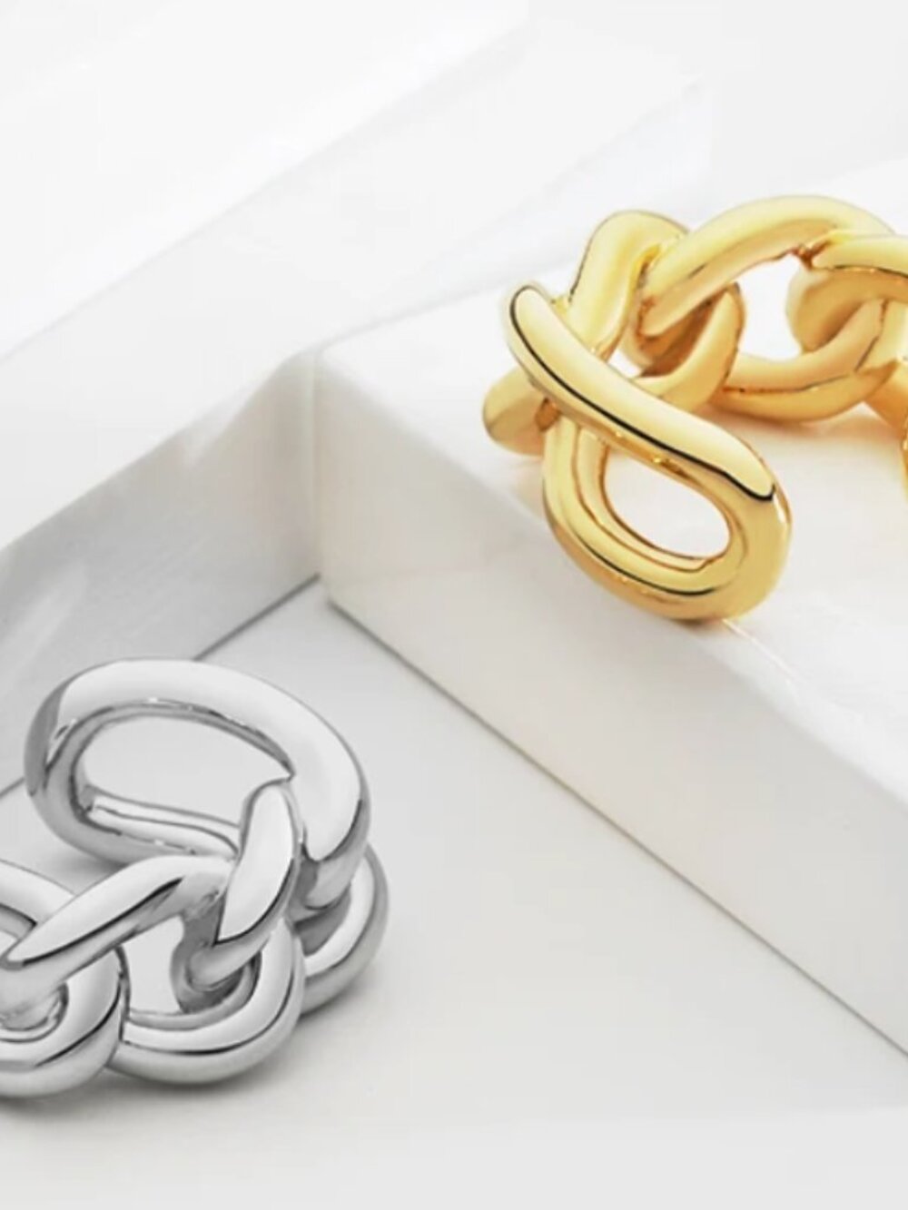 CHAIN LINKED RING - Picture 5 of 5